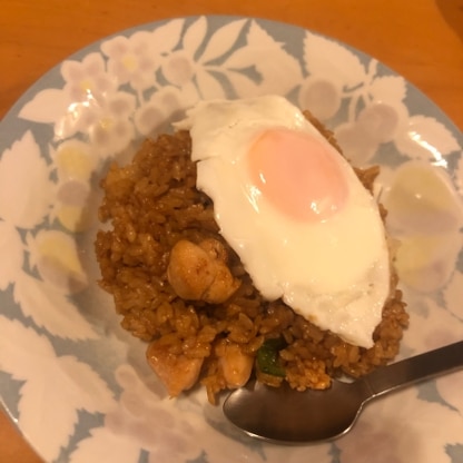 初めて作りましたが、ピリッと辛いが食べやすく美味しかったです！エスニック料理もっと挑戦したいです！